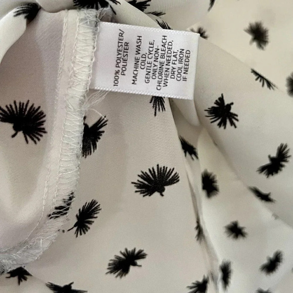 LOFT | Women’s Flowy Brushdot Peplum Shell/Shirt US S Petite - Picture 5 of 5